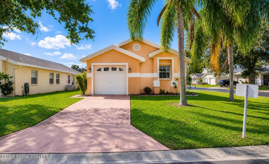 1196 Goldenrod Circle NE, Palm Bay, FL 32905