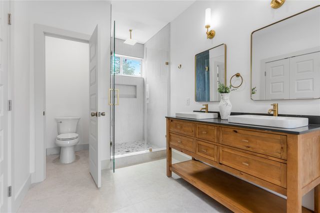 3313 Meadow Street, Dallas, TX 75215