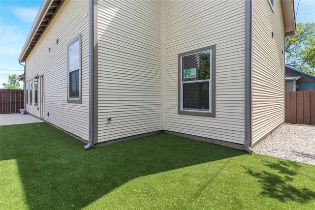 3313 Meadow Street, Dallas, TX 75215