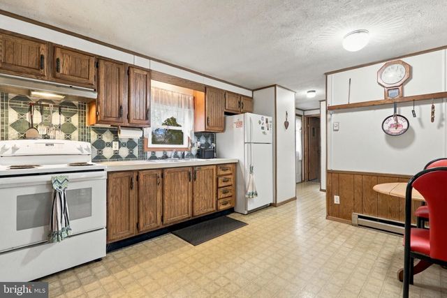 329 DAVIS DR, Martinsburg, WV 25404