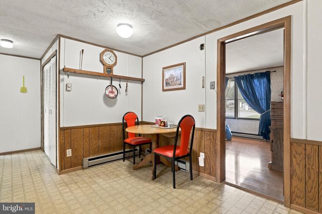 329 DAVIS DR, Martinsburg, WV 25404