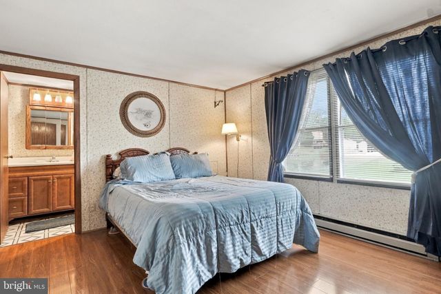 329 DAVIS DR, Martinsburg, WV 25404