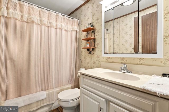 329 DAVIS DR, Martinsburg, WV 25404