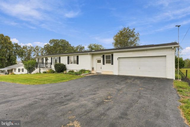 329 DAVIS DR, Martinsburg, WV 25404