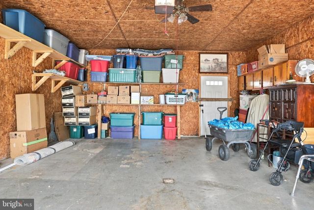 329 DAVIS DR, Martinsburg, WV 25404