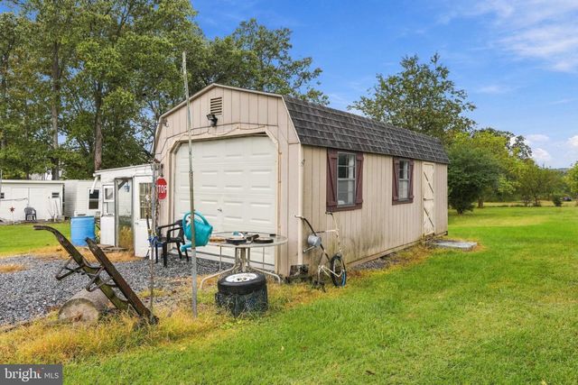 329 DAVIS DR, Martinsburg, WV 25404