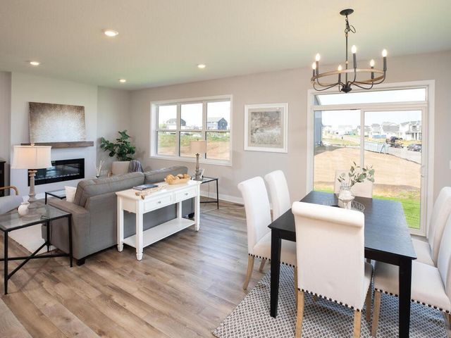 17936 Greenwich Way, Lakeville, MN 55044