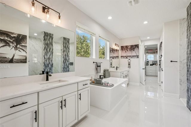 5027 LAKE TOSCANA DRIVE, Wimauma, FL 33598