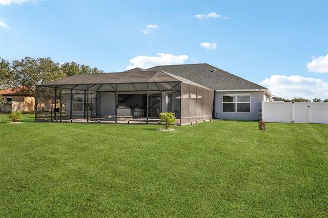 5027 LAKE TOSCANA DRIVE, Wimauma, FL 33598