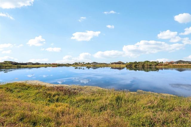 5027 LAKE TOSCANA DRIVE, Wimauma, FL 33598