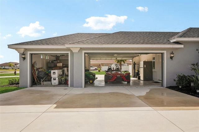 5027 LAKE TOSCANA DRIVE, Wimauma, FL 33598