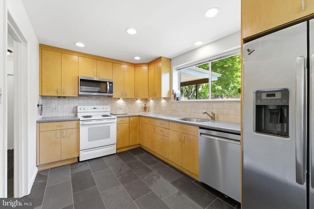 11408 GILSAN ST, Silver Spring, MD 20902