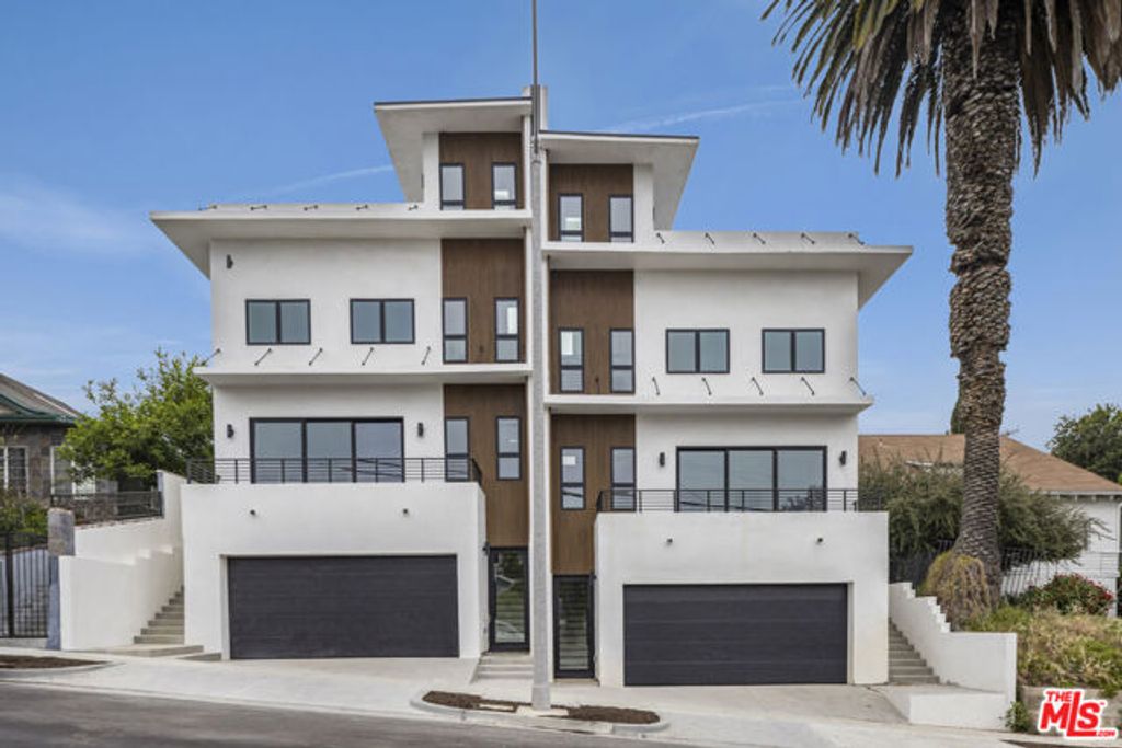 2001 W Bellevue Avenue, Los Angeles, CA 90026