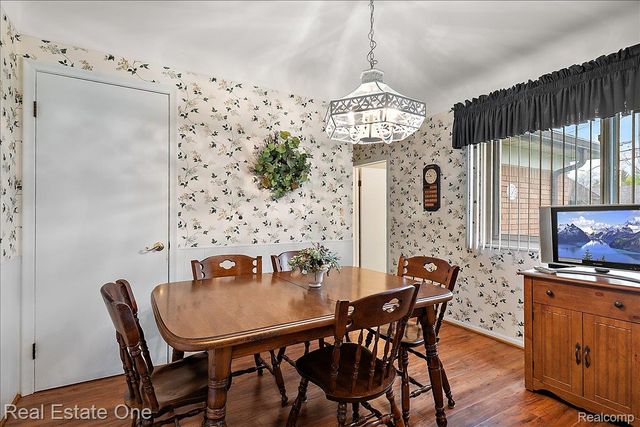 53223 Starlite Drive, Shelby Charter Township, MI 48316