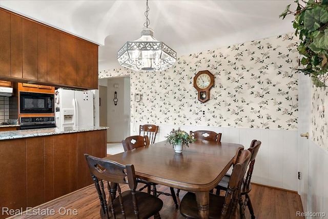 53223 Starlite Drive, Shelby Charter Township, MI 48316