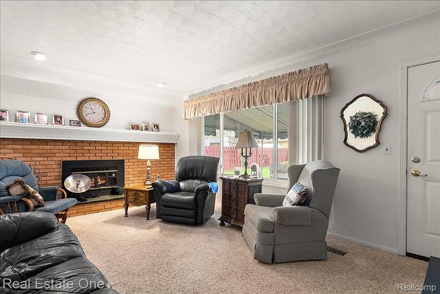 53223 Starlite Drive, Shelby Charter Township, MI 48316