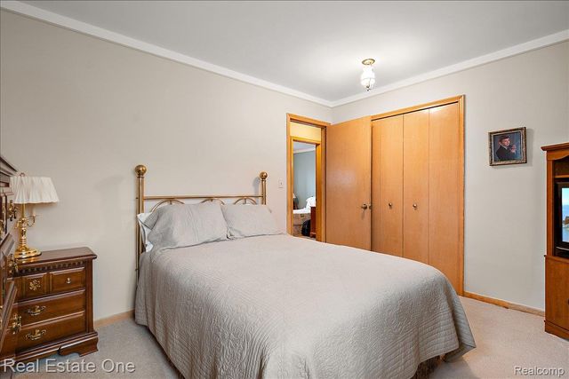 53223 Starlite Drive, Shelby Charter Township, MI 48316