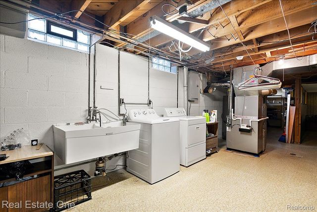 53223 Starlite Drive, Shelby Charter Township, MI 48316