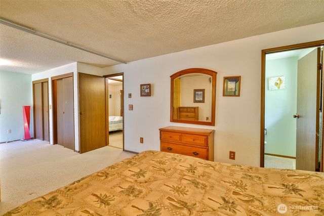 247 Bass Avenue NE, Ocean Shores, WA 98569