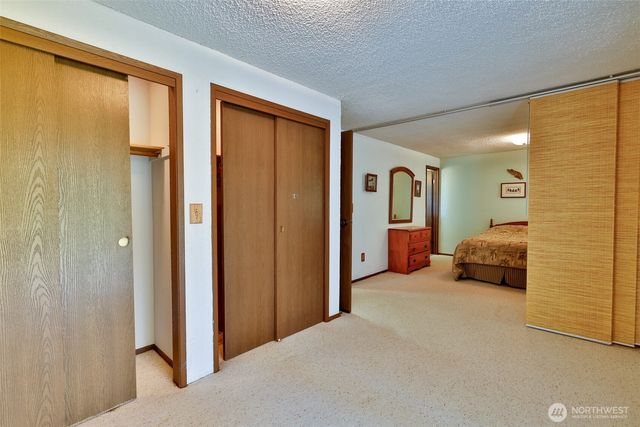 247 Bass Avenue NE, Ocean Shores, WA 98569