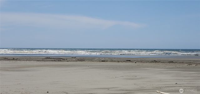 247 Bass Avenue NE, Ocean Shores, WA 98569