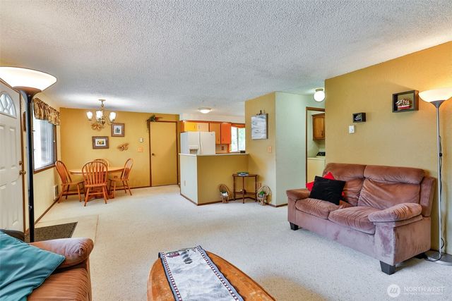 247 Bass Avenue NE, Ocean Shores, WA 98569