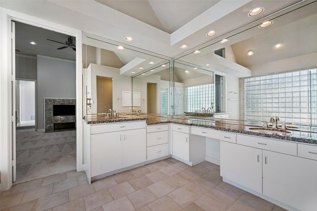2532 Pelican Bay Drive, Plano, TX 75093