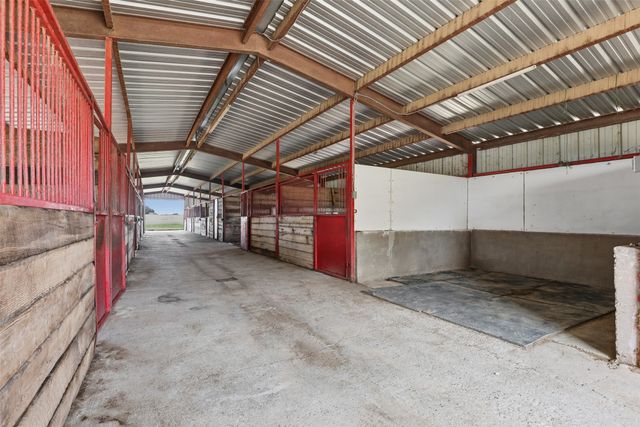2480 Bob White Drive, Granbury, TX 76049
