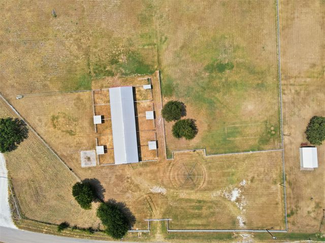 2480 Bob White Drive, Granbury, TX 76049