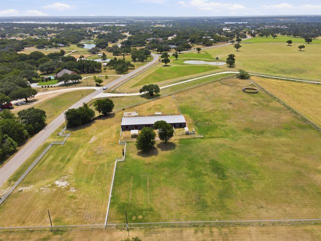 2480 Bob White Drive, Granbury, TX 76049