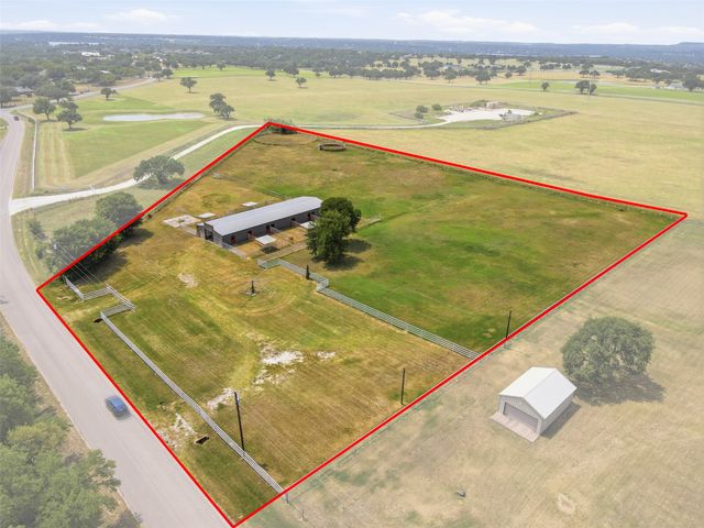 2480 Bob White Drive, Granbury, TX 76049