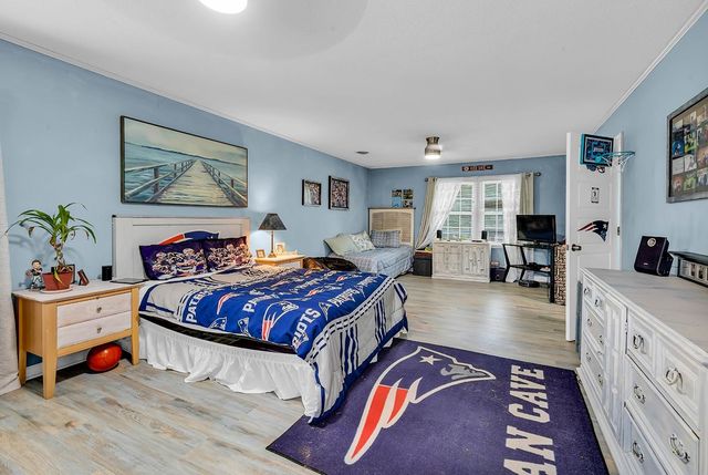 910 S Myrtle Dr., Surfside Beach, SC 29575