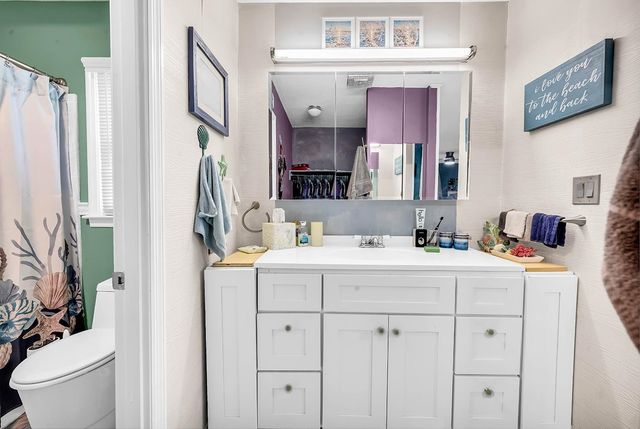 910 S Myrtle Dr., Surfside Beach, SC 29575