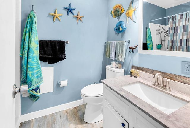 910 S Myrtle Dr., Surfside Beach, SC 29575