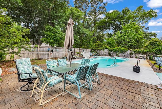 910 S Myrtle Dr., Surfside Beach, SC 29575