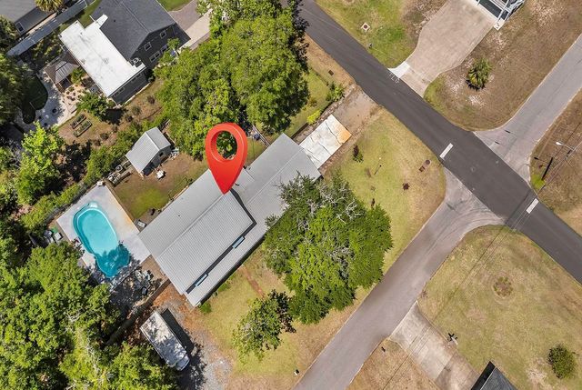 910 S Myrtle Dr., Surfside Beach, SC 29575