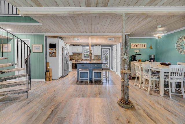 910 S Myrtle Dr., Surfside Beach, SC 29575