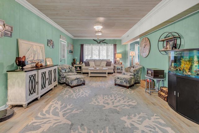 910 S Myrtle Dr., Surfside Beach, SC 29575
