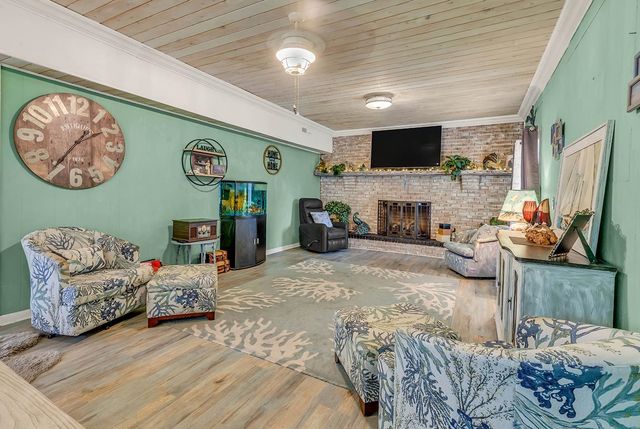 910 S Myrtle Dr., Surfside Beach, SC 29575