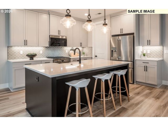 4688 Nw 71ST Ave, Camas, WA 98607