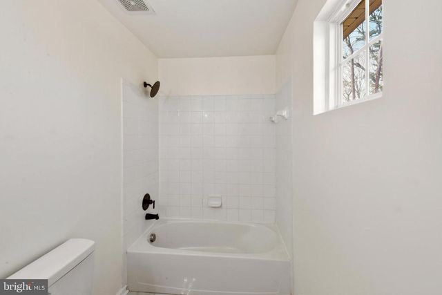 40 ROBINS CT, Palmyra, VA 22963