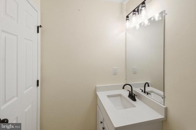 40 ROBINS CT, Palmyra, VA 22963