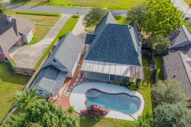 16043 Rawlings Rd, Prairieville, LA 70769