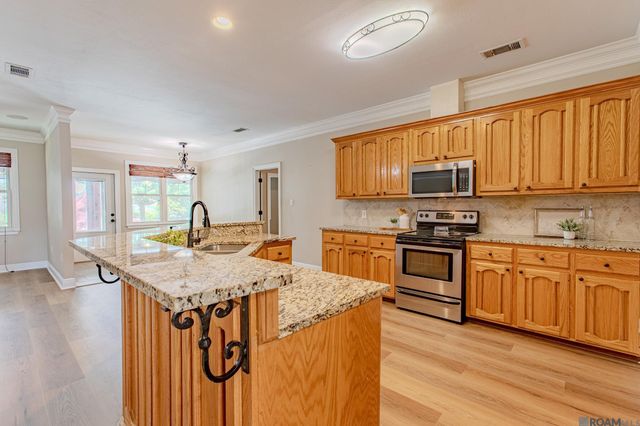 16043 Rawlings Rd, Prairieville, LA 70769
