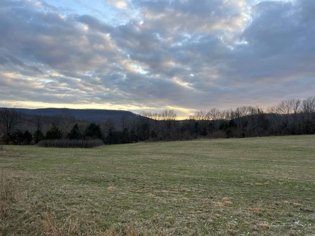 1426 CR 921, Alpena, AR 72611