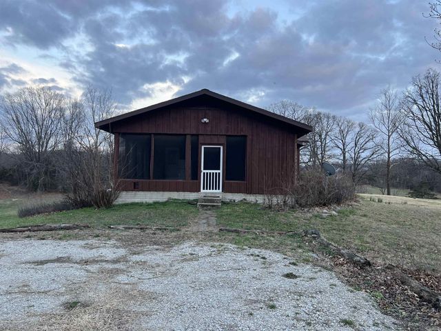 1426 CR 921, Alpena, AR 72611