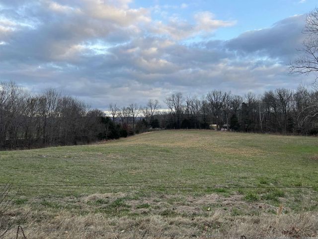 1426 CR 921, Alpena, AR 72611