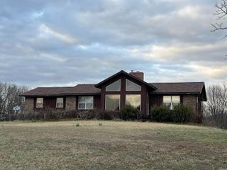 1426 CR 921, Alpena, AR 72611