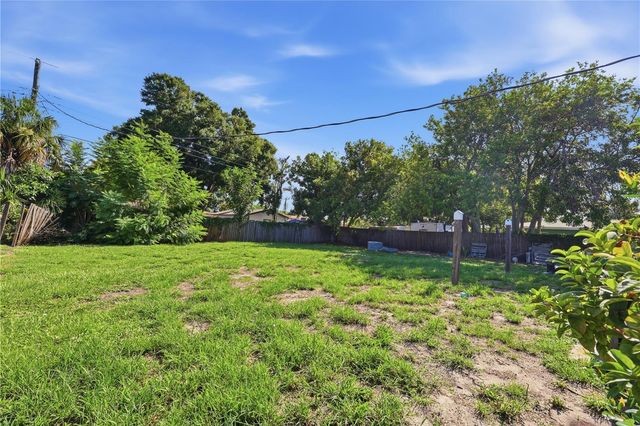2404 22ND AVENUE W, Bradenton, FL 34205