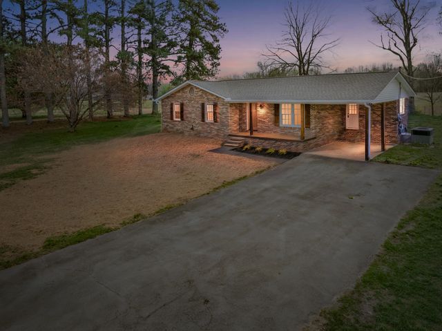 151 Robert Branch Drive, Tullahoma, TN 37388